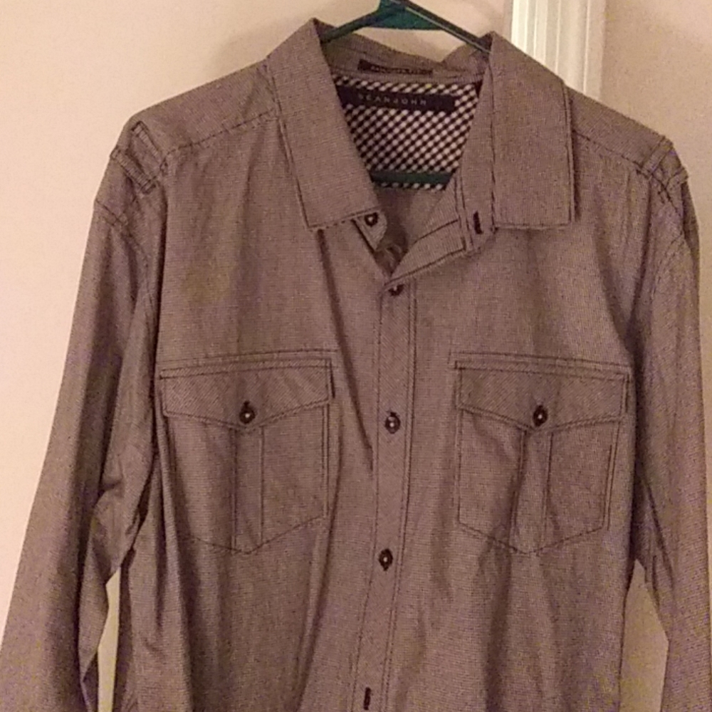 Button down casual shirt, very cool relaxed and ta